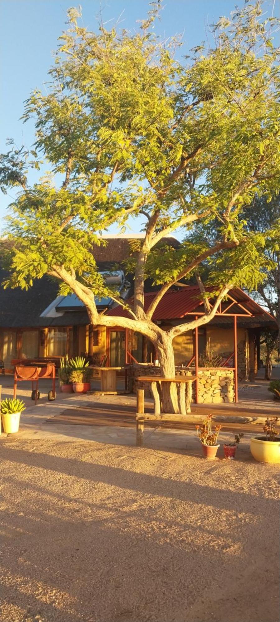 Camp Mara Hotel Omaruru Buitenkant foto